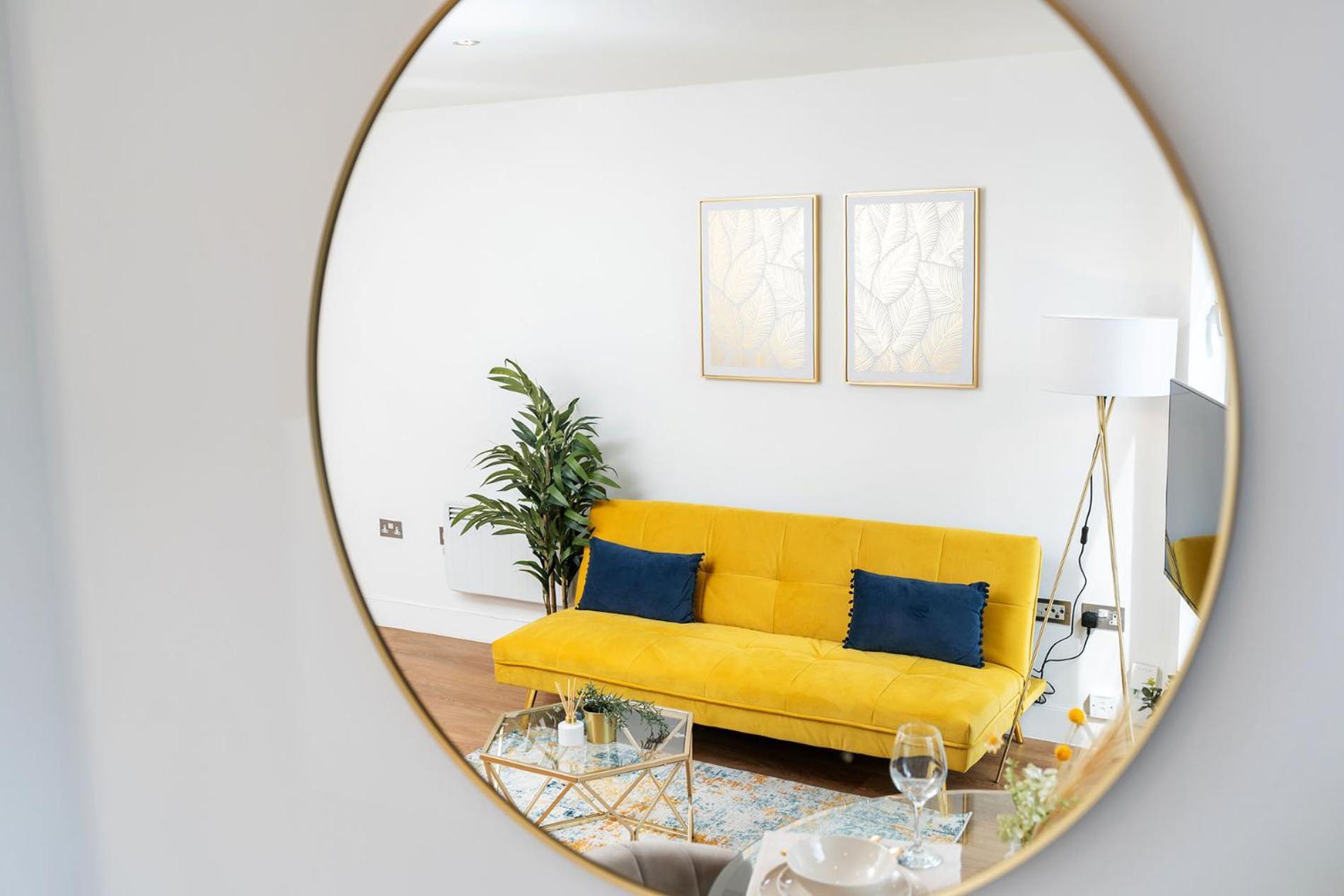 Apartment Exclusive - Centre - Free Parking -wifi Netflix- Juliet Balcony Leeds (West Yorkshire)